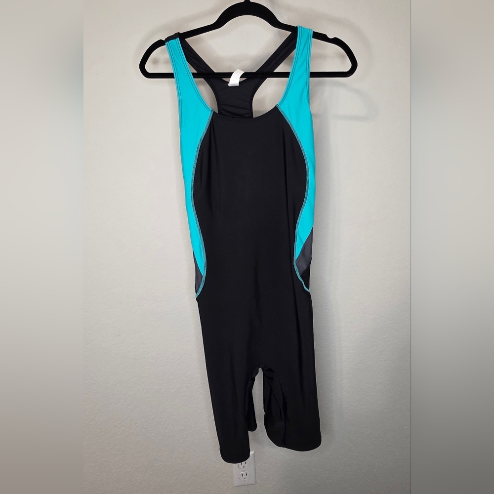 Women’s XL Modest One-Piece Swimsuit with Bra Support Black Aqua